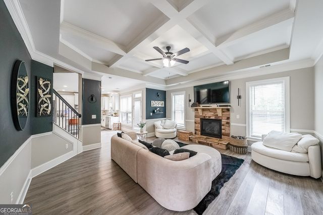 5617 Casa Blanca Lane, Atlanta, GA 30331