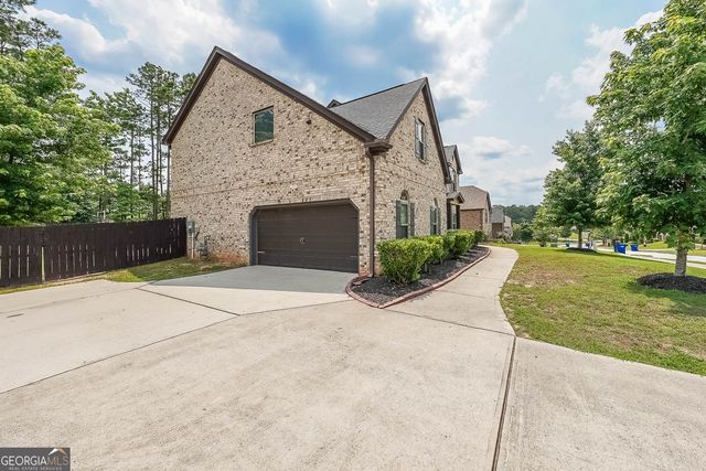 5617 Casa Blanca Lane, Atlanta, GA 30331
