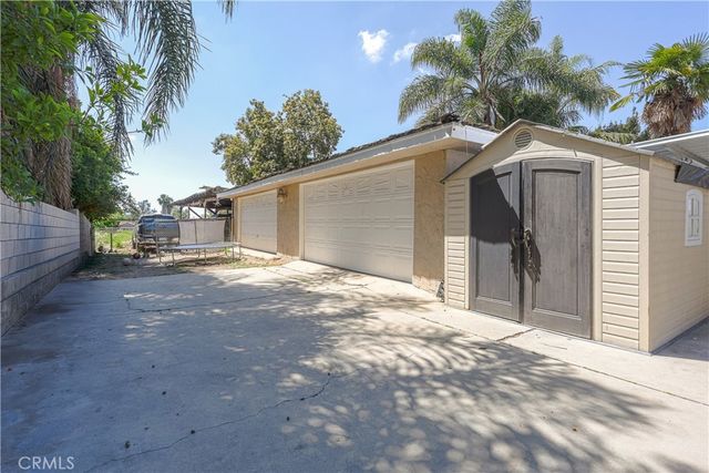 527 W Philadelphia, Ontario, CA 91762