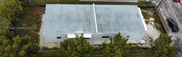 2474 W 4th Court, Hialeah, FL 33010