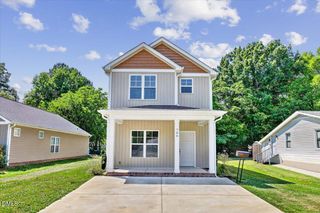 706 S Pollock Street, Selma, NC 27576