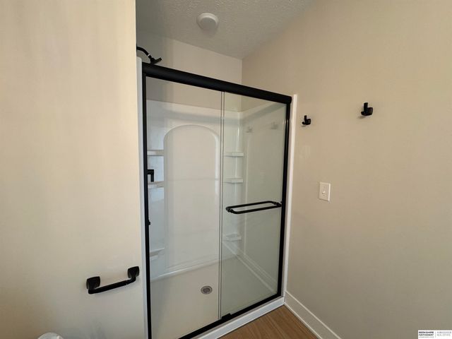 21409 Y Street, Elkhorn, NE 68022