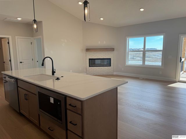 21409 Y Street, Elkhorn, NE 68022