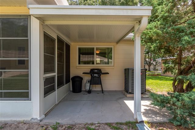 9692 SW 95TH COURT A, Ocala, FL 34481