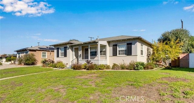 159 E La Verne, Pomona, CA 91767