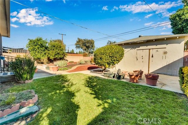 159 E La Verne, Pomona, CA 91767