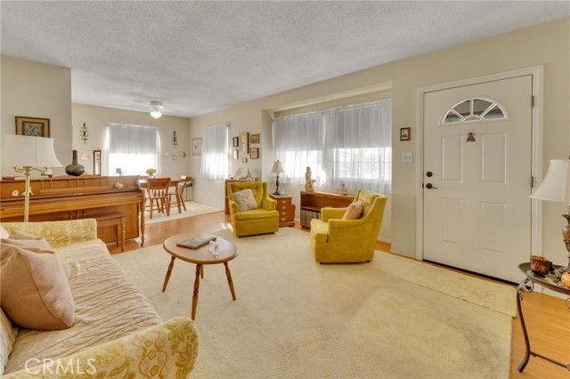 159 E La Verne, Pomona, CA 91767