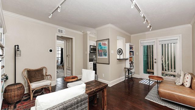 3402 Garrott Street 2, Houston, TX 77006