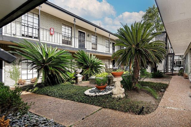 3402 Garrott Street 2, Houston, TX 77006