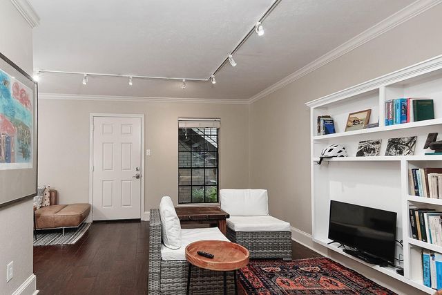 3402 Garrott Street 2, Houston, TX 77006