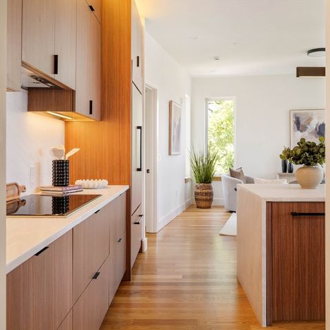 58 Kent U404, Brookline, MA 02445