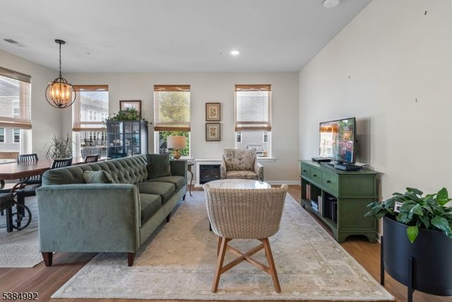 4 Sadie Cir 4205, Union Twp., NJ 07083