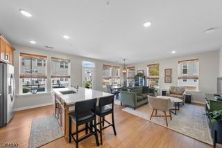 4 Sadie Cir 4205, Union Twp., NJ 07083