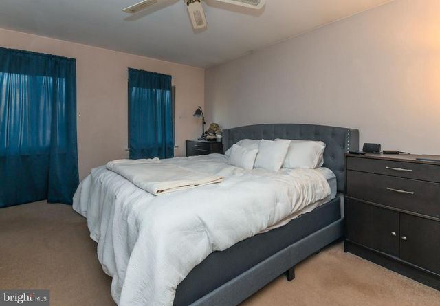 87 WOODWAY DR, West Deptford, NJ 08066