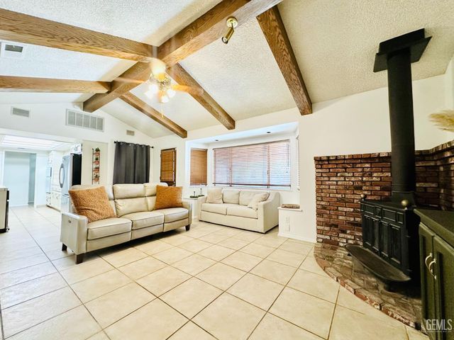 3601 Jody Court, Bakersfield, CA 93308