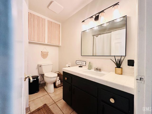 3601 Jody Court, Bakersfield, CA 93308