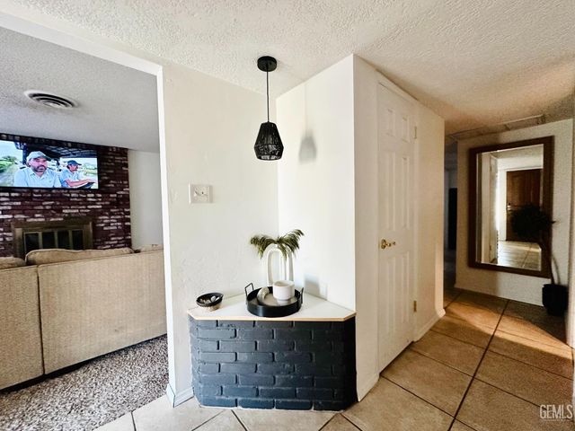 3601 Jody Court, Bakersfield, CA 93308