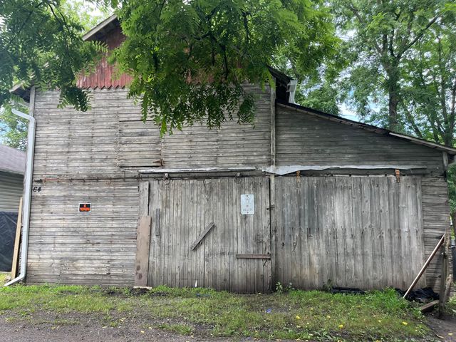 64 N 10th Street, Newark, OH 43055