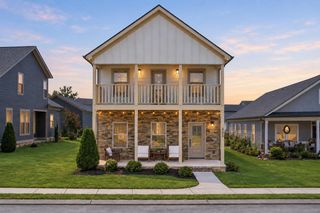 455 Tuscany Village Drive, Ringgold, GA 30736