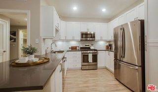 6260 W 3rd Street 3-108, Los Angeles, CA 90036