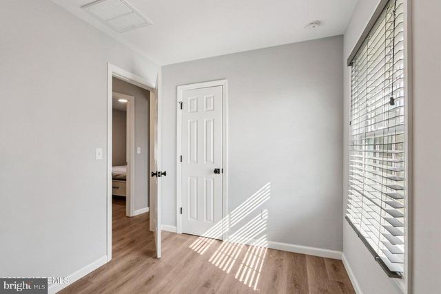 206 CORNELIUS ST, Bayville, NJ 08721