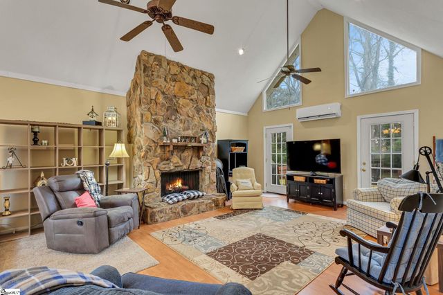 4832 Coach Hill Drive, Greenville, SC 29615