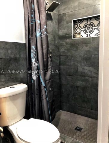 118 NW 35th St, Miami, FL 33127