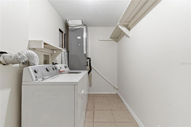 2058 SUNSET POINT ROAD 15, Clearwater, FL 33765