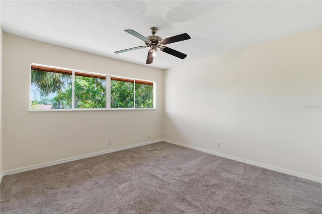2058 SUNSET POINT ROAD 15, Clearwater, FL 33765