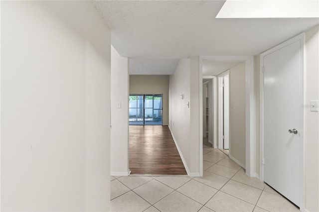 2058 SUNSET POINT ROAD 15, Clearwater, FL 33765