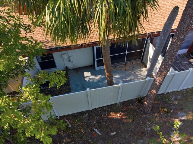 2058 SUNSET POINT ROAD 15, Clearwater, FL 33765