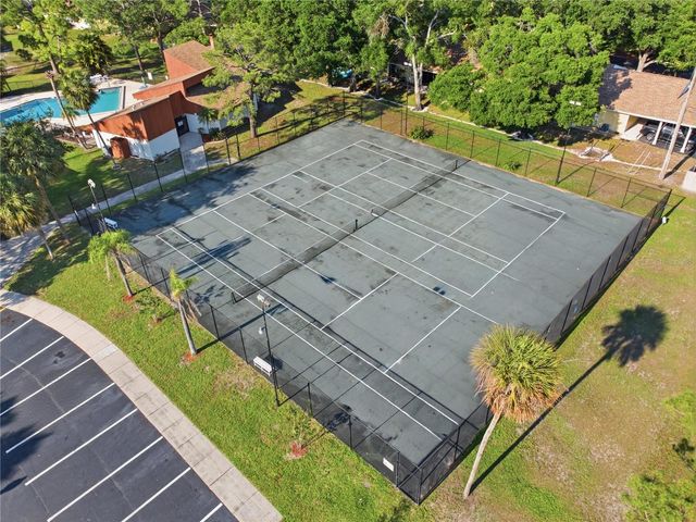 2058 SUNSET POINT ROAD 15, Clearwater, FL 33765