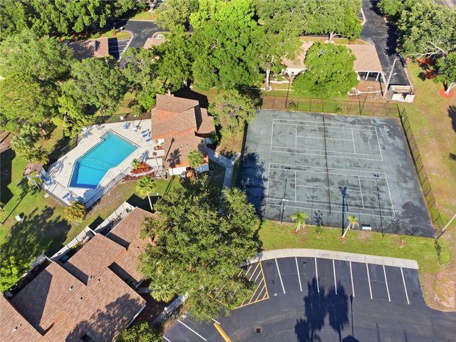 2058 SUNSET POINT ROAD 15, Clearwater, FL 33765