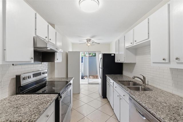 2058 SUNSET POINT ROAD 15, Clearwater, FL 33765