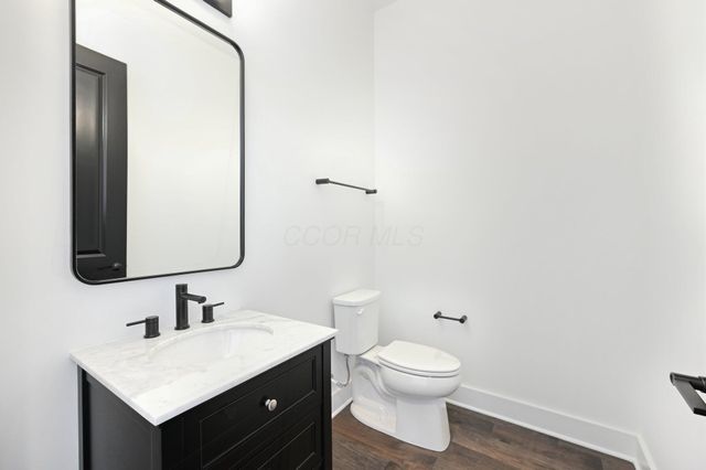 270 Dickenson Street, 301, Columbus, OH 43215