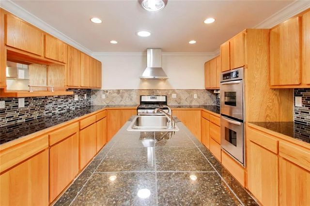 471 Dalrymple Road NE, Sandy Springs, GA 30328