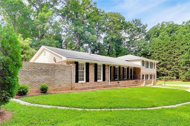 471 Dalrymple Road NE, Sandy Springs, GA 30328
