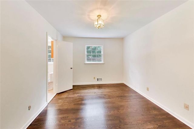 471 Dalrymple Road NE, Sandy Springs, GA 30328
