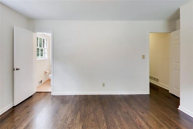 471 Dalrymple Road NE, Sandy Springs, GA 30328