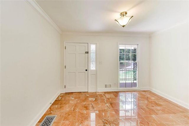 471 Dalrymple Road NE, Sandy Springs, GA 30328