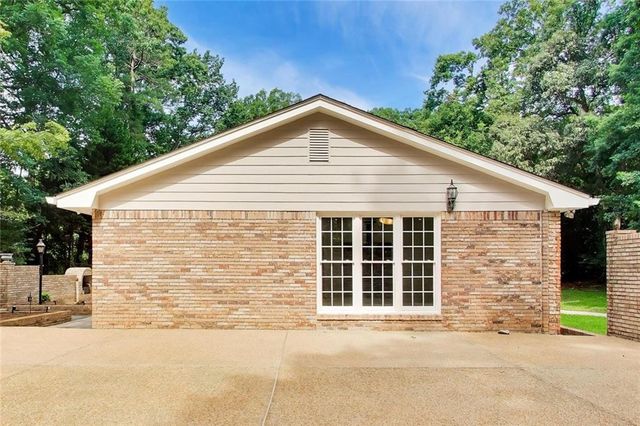 471 Dalrymple Road NE, Sandy Springs, GA 30328