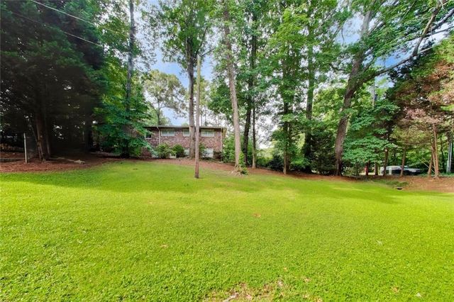 471 Dalrymple Road NE, Sandy Springs, GA 30328