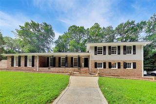 471 Dalrymple Road NE, Sandy Springs, GA 30328