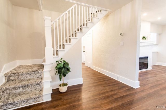 3956 East Genesee Street, Syracuse, NY 13214