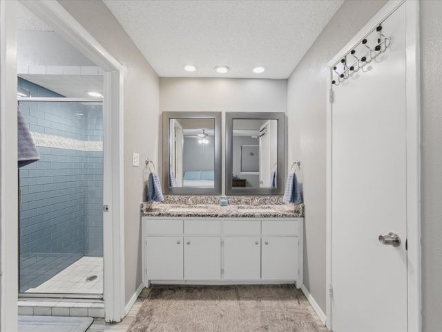 5025 Wyoming Trail, North Richland Hills, TX 76180