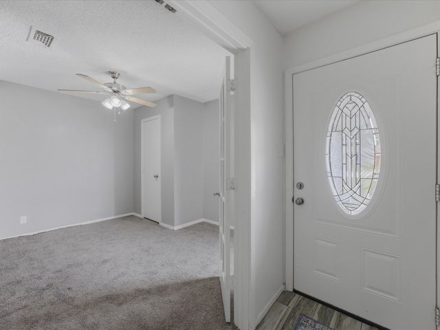 5025 Wyoming Trail, North Richland Hills, TX 76180