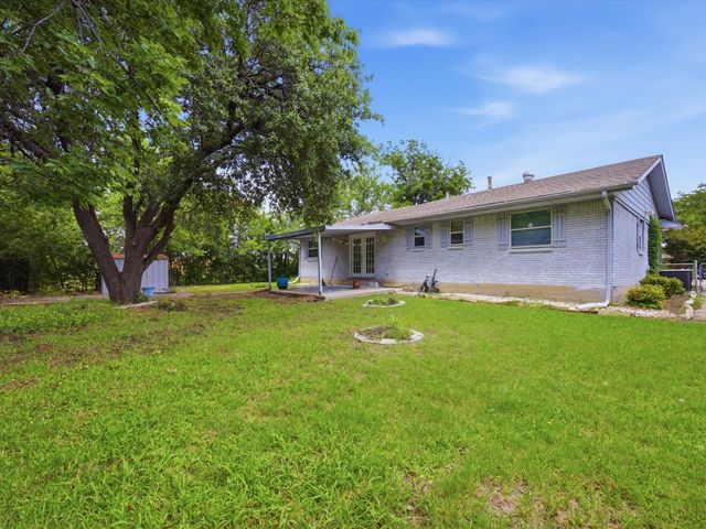 5025 Wyoming Trail, North Richland Hills, TX 76180