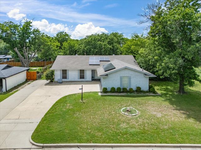 5025 Wyoming Trail, North Richland Hills, TX 76180