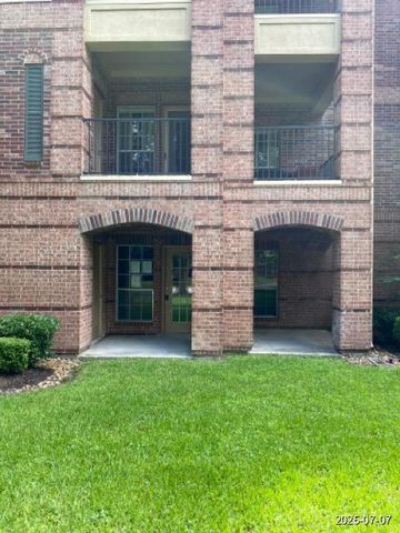 2815 Kings Crossing Drive 104, Houston, TX 77345