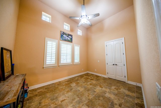 22331 Viajes, San Antonio, TX 78261